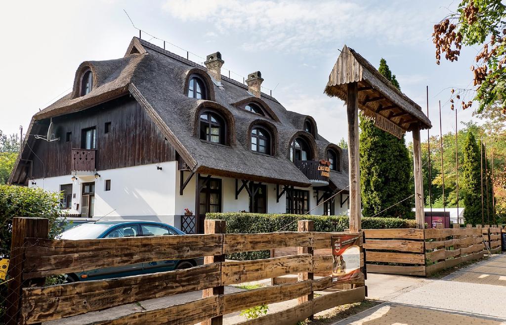 Gasthof Laci Betyar Hajduszoboszlo Exterior photo